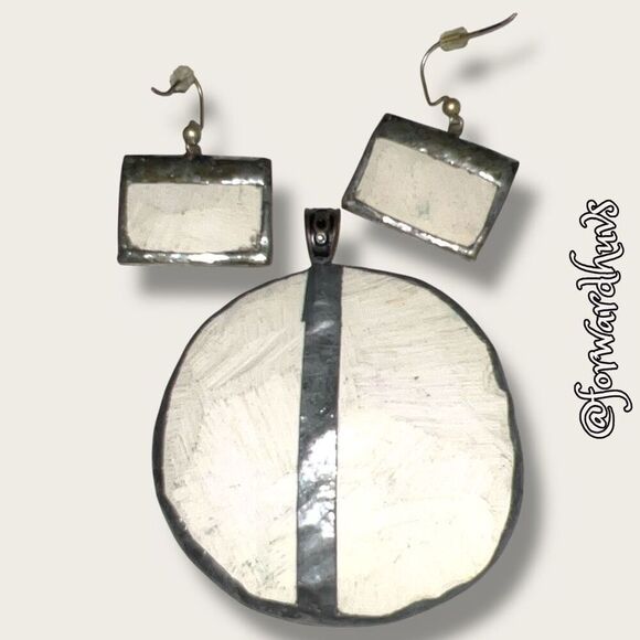 Handcrafted Pendant & Matching Earrings – Cottagecore - Picture 6 of 8